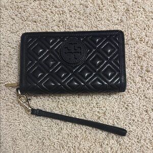 Tory Burch Black Quilted Wristlet